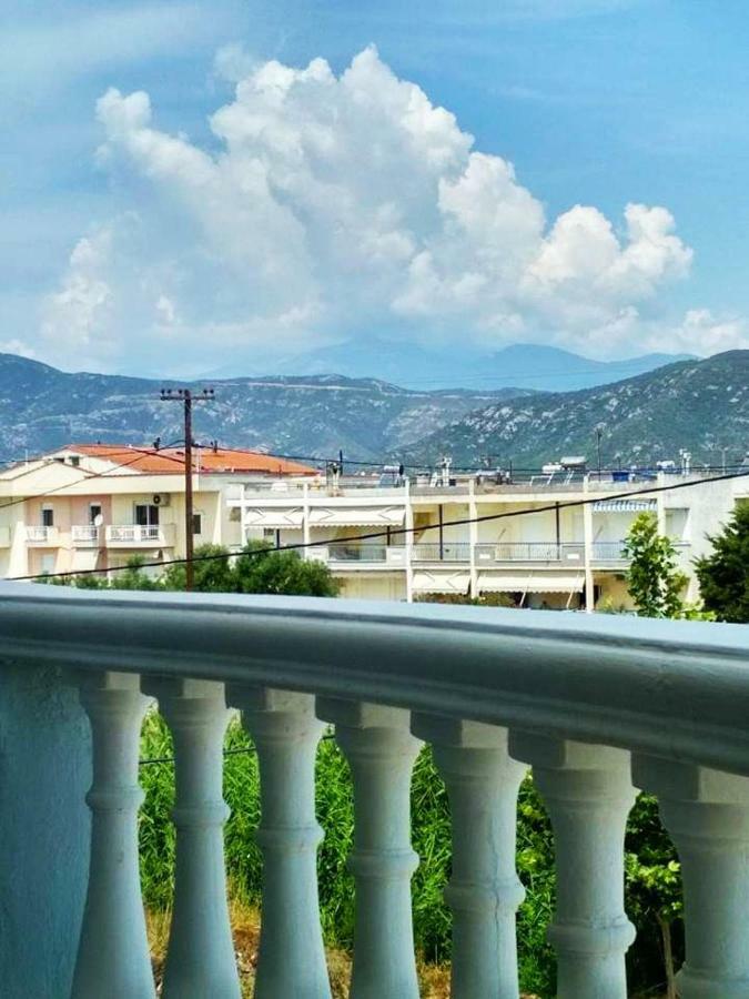 Sea And Sky Apartment Néa Péramos Dış mekan fotoğraf